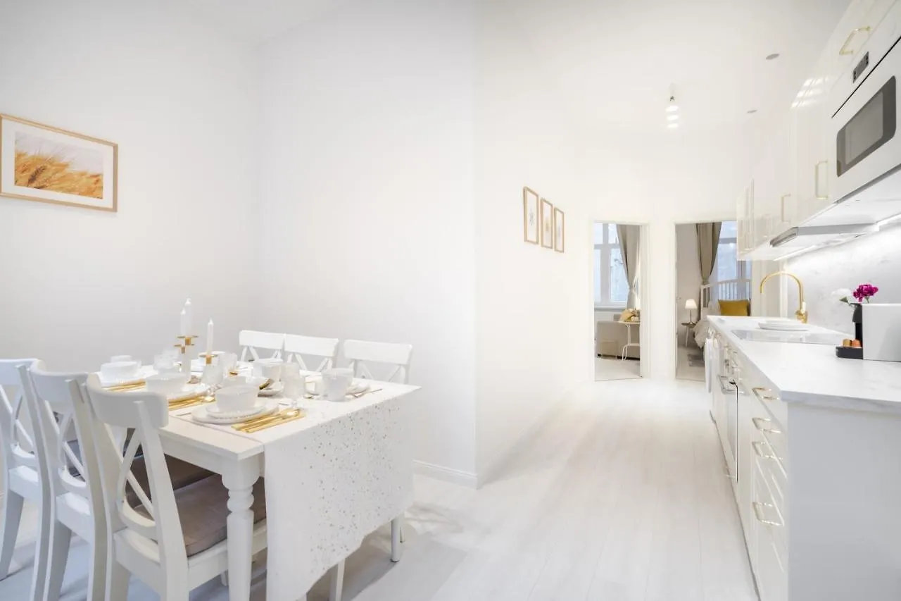 Apartamento Bpr Lynx Home With A/C Budapest Hungría